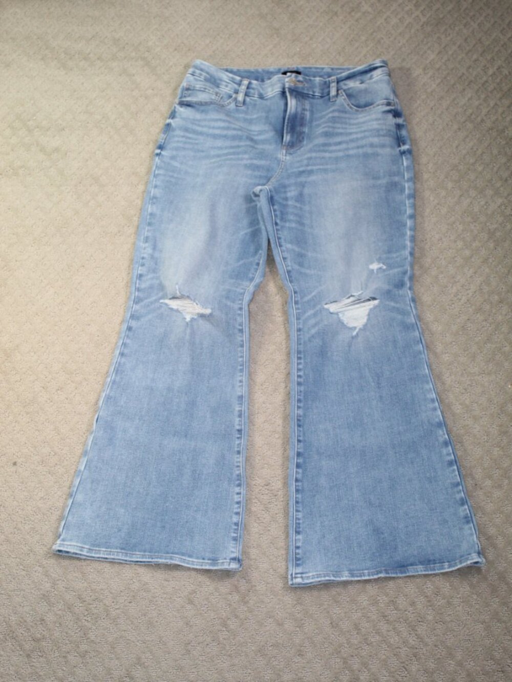 Express Sz L (12 /14) '70s Flared High Rise Rock Hyper Stretch Light Blue Jeans